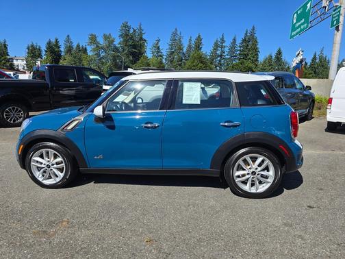 2011 MINI Cooper S Countryman Base