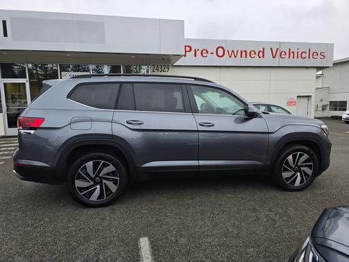 2024 Volkswagen Atlas 2.0T SE w/Technology 4MOTION