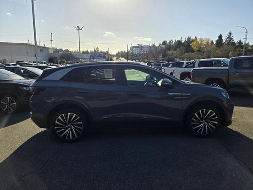 2023 Volkswagen ID.4 Pro S Plus