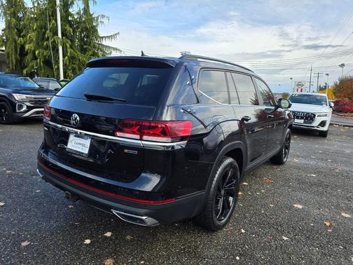 2022 Volkswagen Atlas 3.6L SE w/Technology
