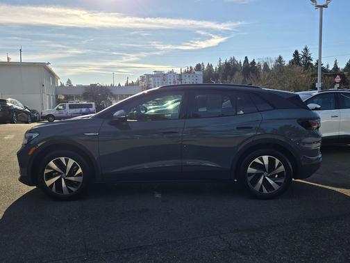 2024 Volkswagen ID.4 Pro