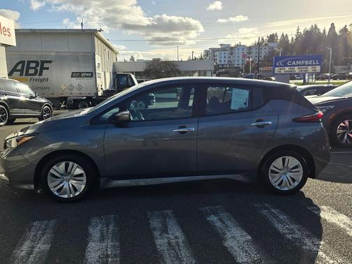 2024 Nissan Leaf S