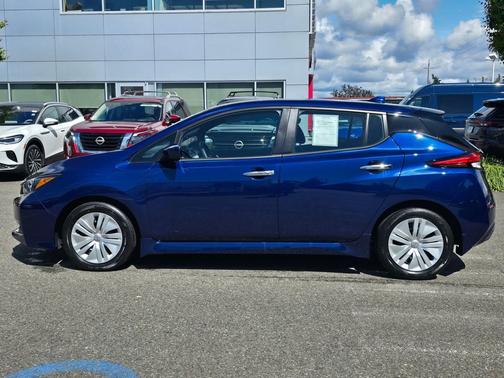 Deep Blue Pearl 2024 Nissan Leaf S
