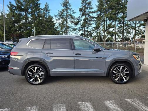 2025 Volkswagen Atlas 2.0T SEL Premium R-Line 4MOTION