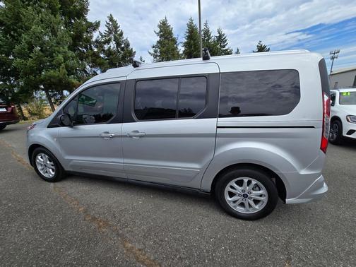 2019 Ford Transit Connect XLT w/Rear Liftgate