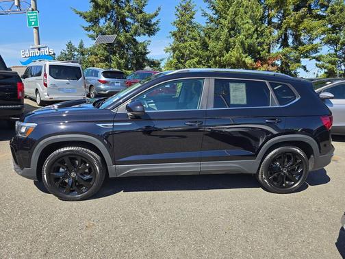 2022 Volkswagen Taos 1.5T SE