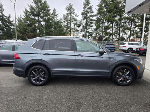 2024 Volkswagen Tiguan 2.0T SE 4MOTION