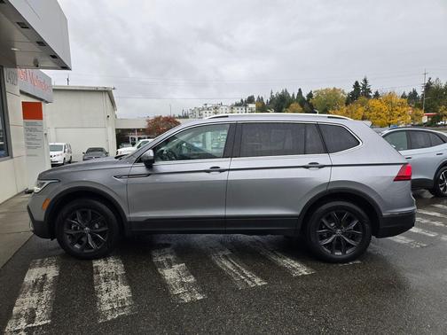 2024 Volkswagen Tiguan 2.0T SE 4MOTION