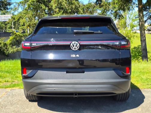 Deep Black 2023 Volkswagen ID.4 AWD Pro S