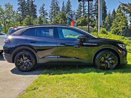 Deep Black 2023 Volkswagen ID.4 AWD Pro S