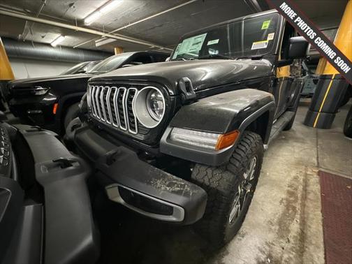 2025 Jeep Wrangler 4-Door Sahara 4x4