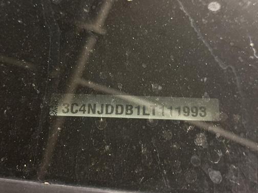 Diamond Black Crystal Pearlcoat 2020 Jeep Compass Trailhawk