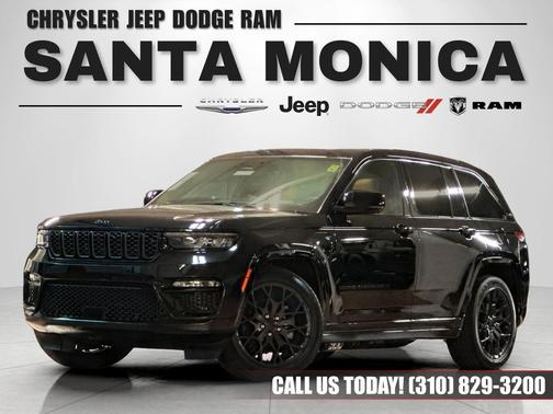 Diamond Black Crystal Pearlcoat 2025 Jeep Grand Cherokee 4xe Summit Reserve