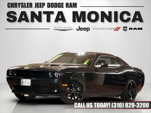 2018 Dodge Challenger SXT