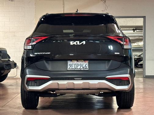 2023 Kia Sportage Hybrid EX