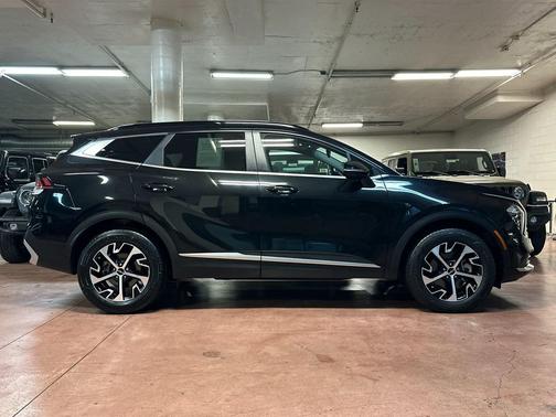 2023 Kia Sportage Hybrid EX