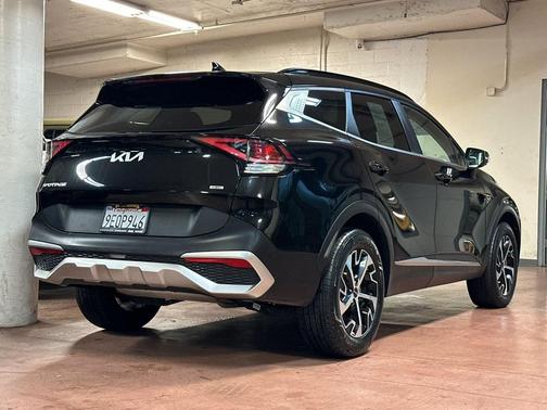 2023 Kia Sportage Hybrid EX