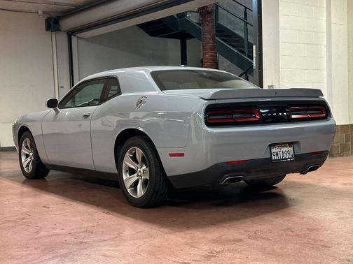 2020 Dodge Challenger SXT