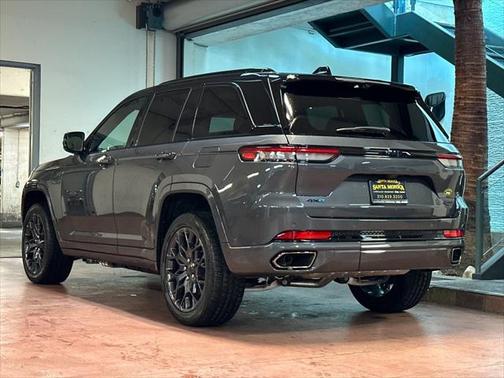 2025 Jeep Grand Cherokee 4xe Summit Reserve