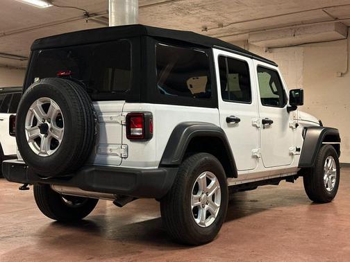 Bright White Clearcoat 2023 Jeep Wrangler Sport S