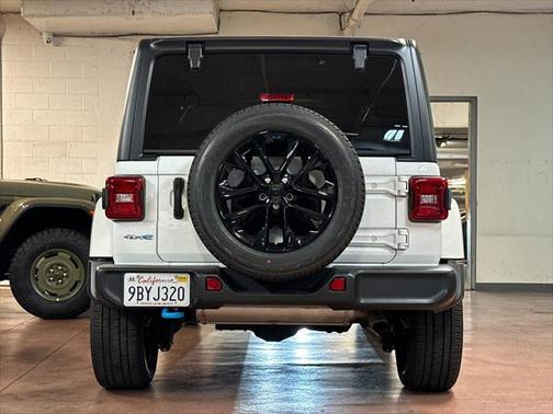 2022 Jeep Wrangler Unlimited 4xe Sahara