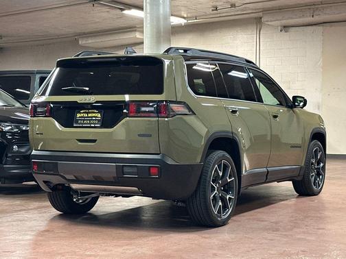 '41 2026 Jeep Cherokee Overland