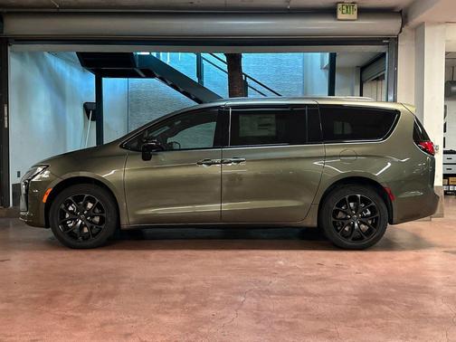 Olive 2027 Chrysler Pacifica Limited