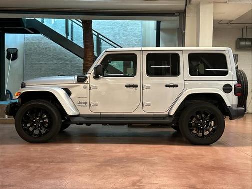 2022 Jeep Wrangler Unlimited 4xe Sahara