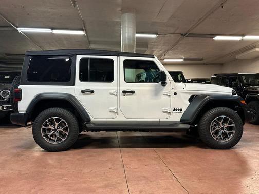 Bright White Clearcoat 2026 Jeep Wrangler Sport S