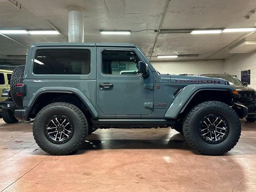 2025 Jeep Wrangler Rubicon