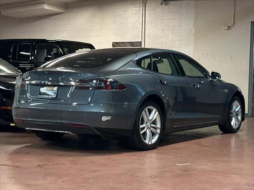 2013 Tesla Model S Base