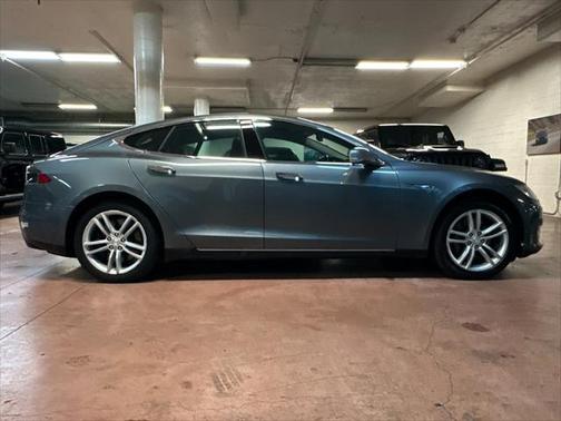 2013 Tesla Model S Base