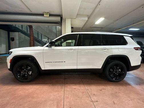 2025 Jeep Grand Cherokee L Altitude