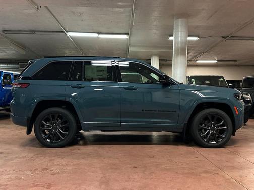 Steel Blue 2026 Jeep Grand Cherokee Limited