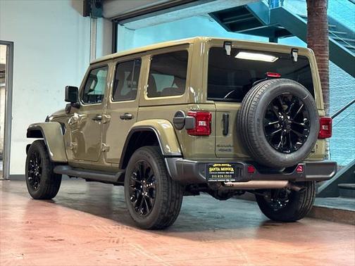 2025 Jeep Wrangler 4xe Sahara