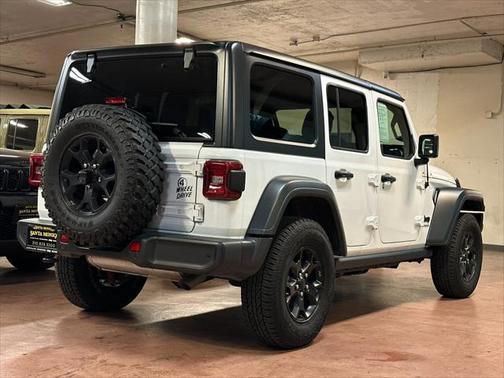 2020 Jeep Wrangler Unlimited Willys 4X4