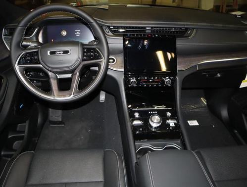 2023 Jeep Grand Cherokee 4xe Overland
