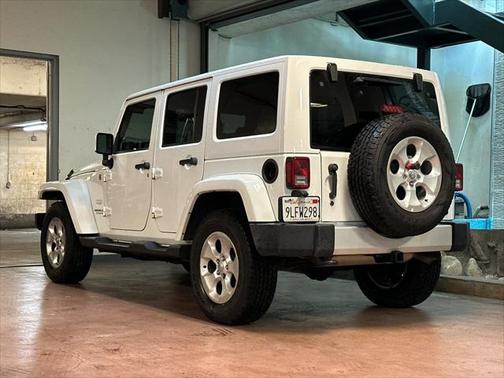 2015 Jeep Wrangler Unlimited Sahara