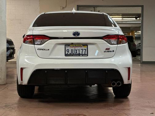 2024 Toyota Corolla Hybrid SE
