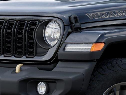 Black Clearcoat 2026 Jeep Wrangler 4-Door 85th Anniversary Edition
