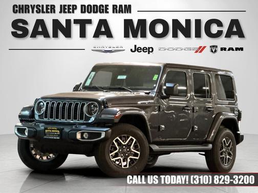 Granite Crystal Metallic Clearcoat 2025 Jeep Wrangler 4-Door Sahara 4x4 SUV