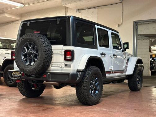 Bright White Clearcoat 2026 Jeep Wrangler Sport