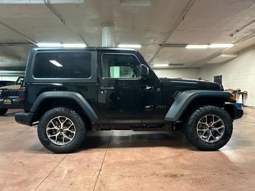 Black Clearcoat 2026 Jeep Wrangler Sport S