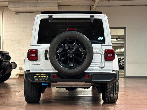 2022 Jeep Wrangler Unlimited 4xe Sahara