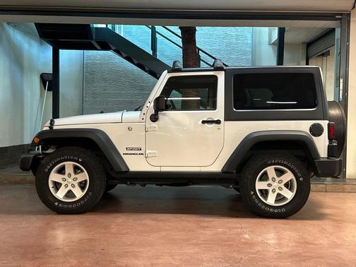 Bright White Clearcoat 2016 Jeep Wrangler Sport
