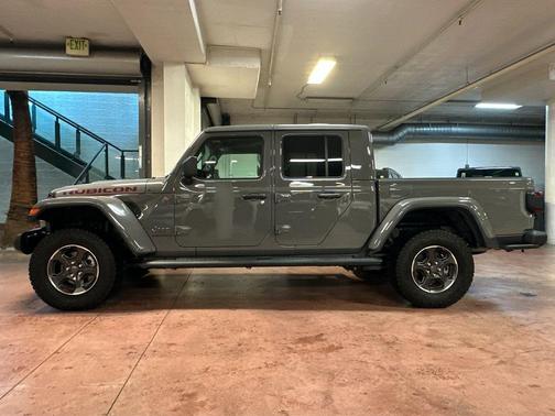 Sting-Gray Clearcoat 2023 Jeep Gladiator Rubicon