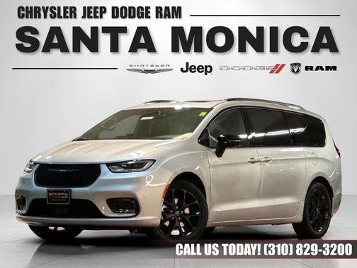 2026 Chrysler Pacifica Limited