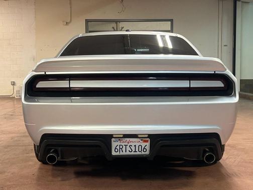 2009 Dodge Challenger SRT8