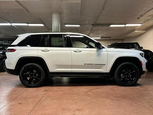 2025 Jeep Grand Cherokee Limited X
