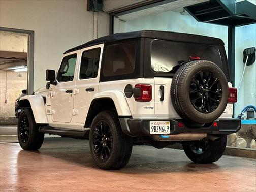 2022 Jeep Wrangler Unlimited 4xe Sahara